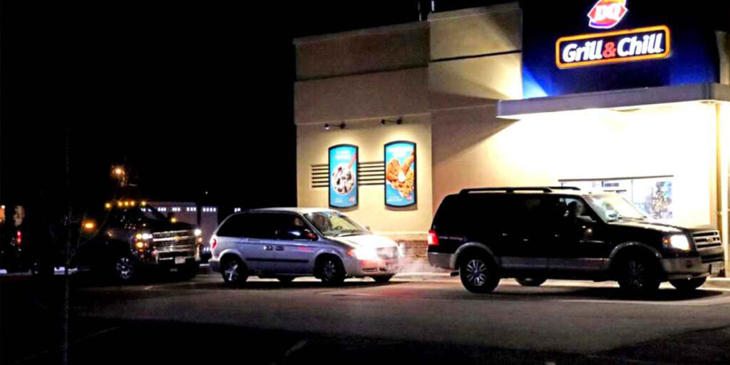 900 People Paid It Forward At A Dairy Queen Drive Thru In The Most Wholesome Way